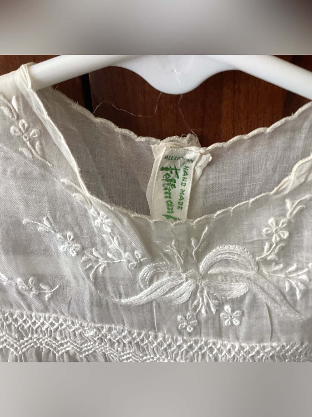 Vtg. Hand made infant gown from the Heritage brand HIGHLY COLLECTIBLE - Picture 4 of 10